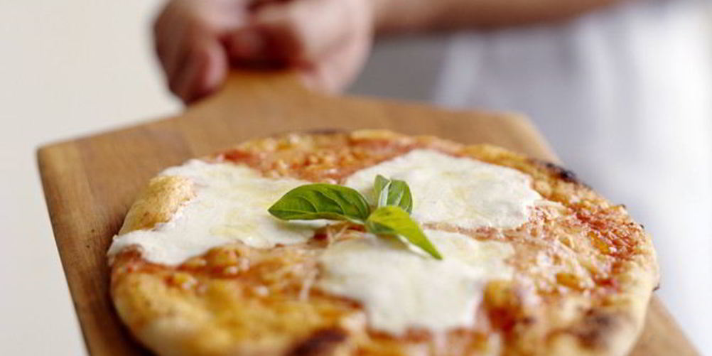 Как приготовить пиццу карбонара