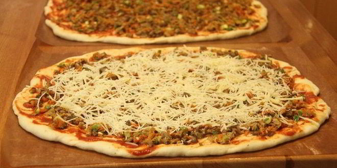 Рецепт пиццы-пиде из прошлогоднего гуся