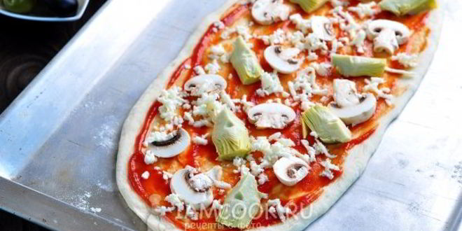 Рецепт пиццы с грибами, артишоками и оливками