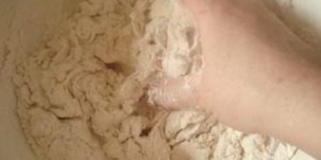 Рецепт пиццы с колбасой и пицца с морепродуктами