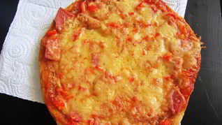 Рецепт Пиццы с колбасой