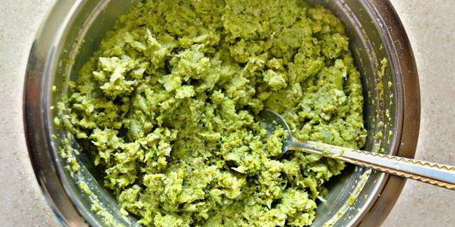 Рецепт пиццы с морепродуктами на основе из брокколи