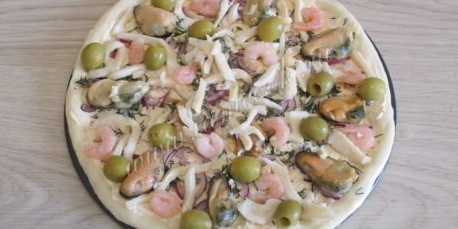 Рецепт пиццы с морепродуктами