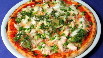 Рецепт Пиццы с сельдью и яйцами