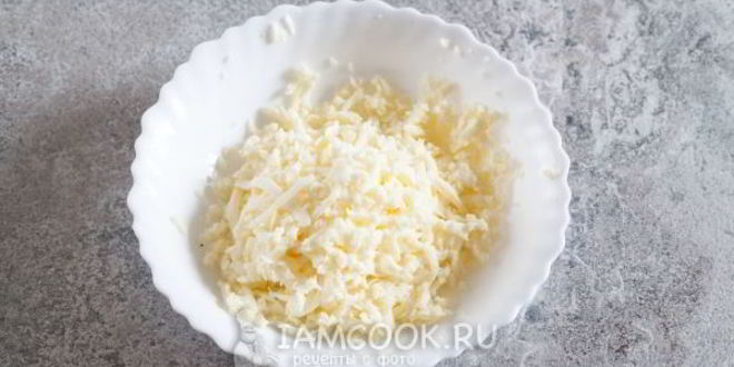 Рецепт пиццы с шампиньонами и сыром