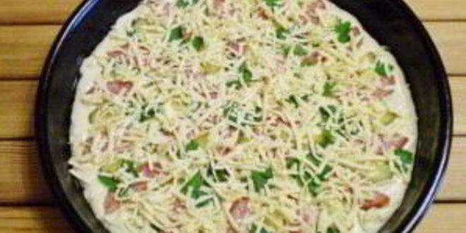 Рецепт пиццы с солеными огурцами