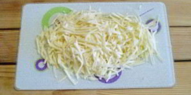 Рецепт пиццы с солеными огурцами