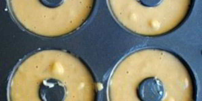 Рецепт банановых пончиков с грецкими орехами