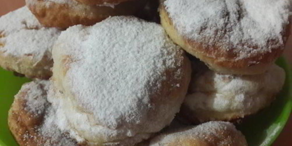 Как приготовить пончики из кислого молока