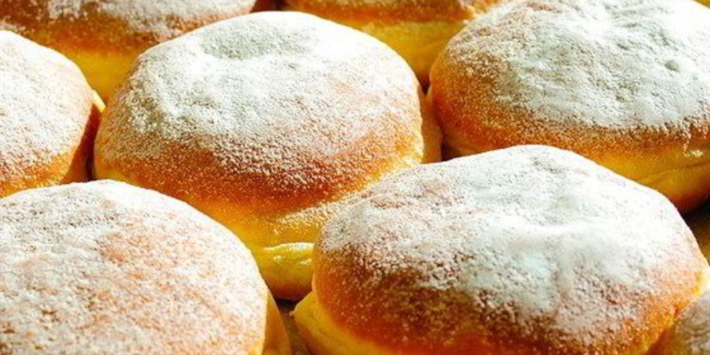 Как приготовить пончики из рикотты с лимонной цедрой