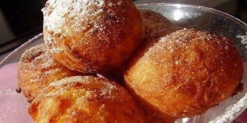 Как приготовить пышные сырные пончики