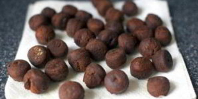 Рецепт шоколадных пончиков в глазури