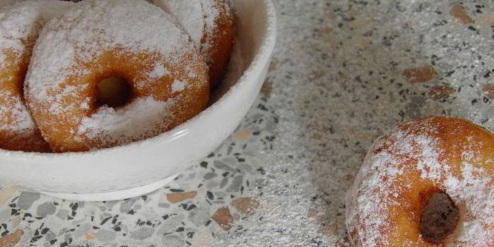 Как приготовить творожные пончики-бублики