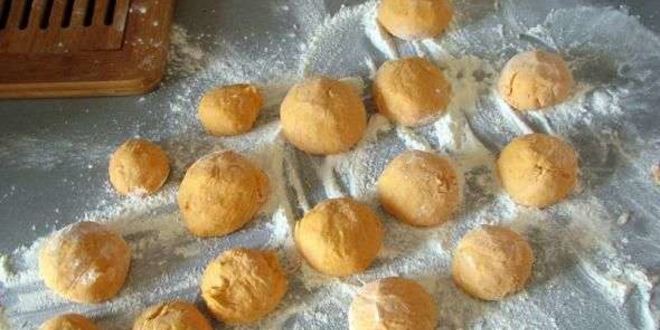 Рецепт тыквенных пончиков с кольцами кальмаров