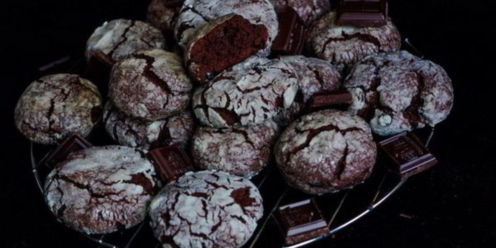 Как приготовить домашние шоколадные пряники с изюмом