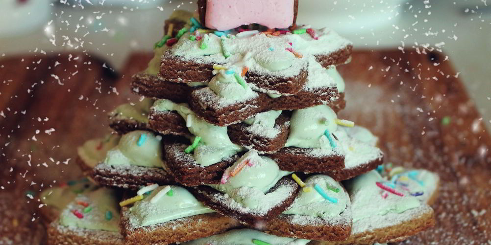 Как приготовить мятную пряничную елку