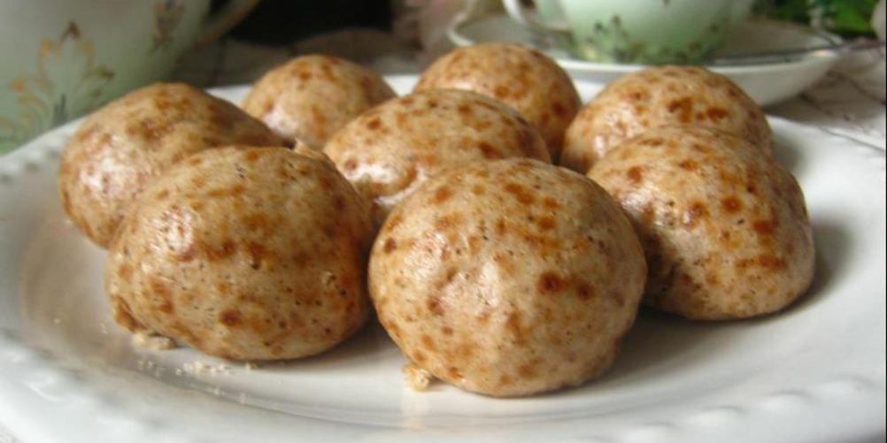 Как приготовить паровые медовые пряники