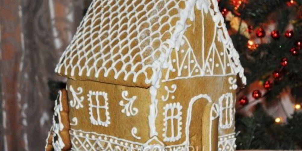 Как приготовить пряничный домик
