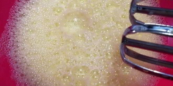 Рецепт классической шарлотки с яблоками и нектаринами