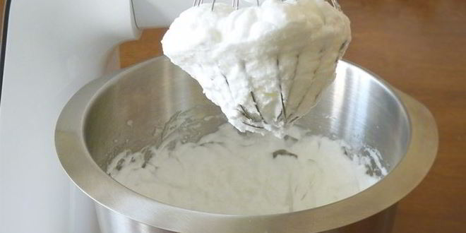 Рецепт нежнейшей шарлотки