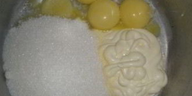 Рецепт шарлотки на майонезе