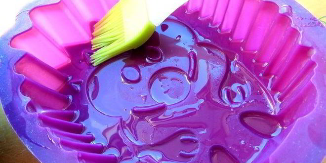 Рецепт шарлотки с ананасом и хурмой