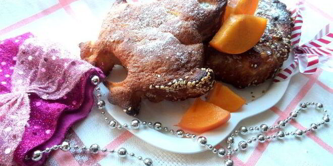 Рецепт шарлотки с ананасом и хурмой