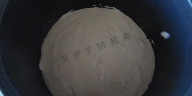 Рецепт шарлотки с грушами в мультиварке