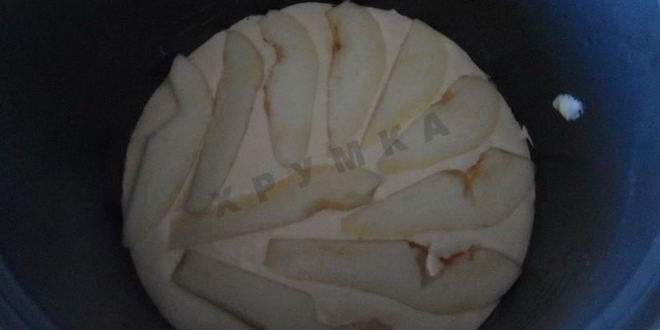 Рецепт шарлотки с грушами в мультиварке