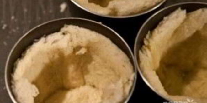 Рецепт шарлотки с грушами