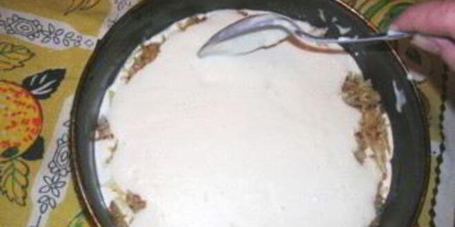 Рецепт шарлотки с капустой на кефире