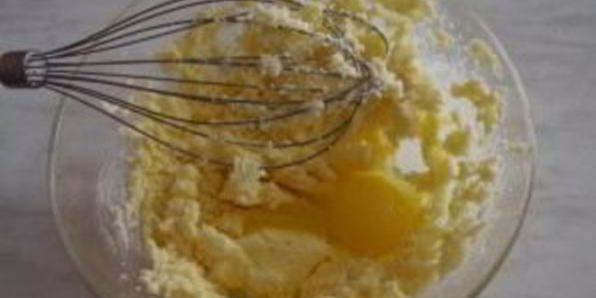 Рецепт шарлотки с разрыхлителем