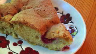 Рецепт Шарлотки с ревенем