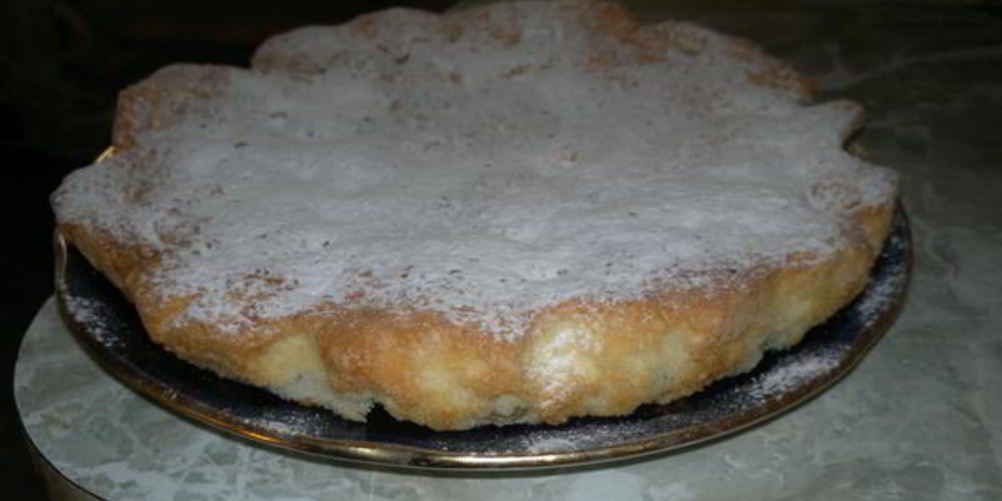 Как приготовить шарлотку с виноградом