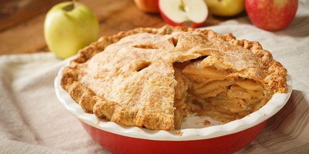 Как приготовить шарлотку с яблоками и корицей