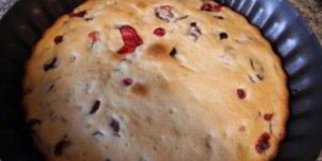 Рецепт шарлотки со сливами