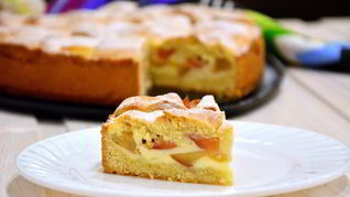 Рецепт Шарлотки в сметанной заливке