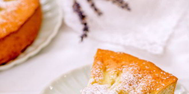 Рецепт яблочного пирога-шарлотки