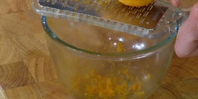 Рецепт быстрого штруделя с финиками и орехами