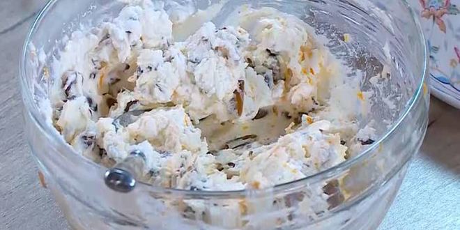 Рецепт быстрого штруделя с финиками и орехами