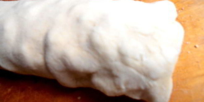 Рецепт штруделя из ревеня и изюма