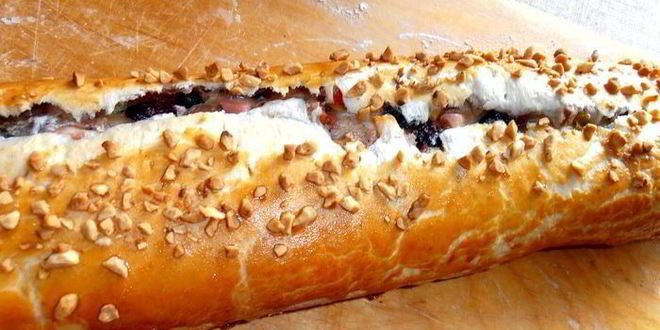 Рецепт штруделя из ревеня и изюма