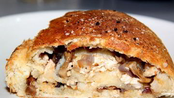 Рецепт Штруделя с курицей и грибами