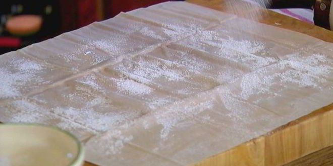 Рецепт штруделя с тыквой, изюмом и вяленой вишней