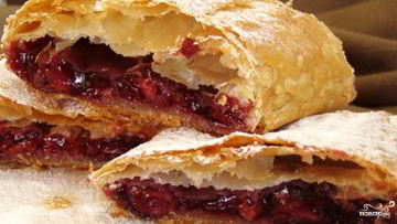 Рецепт Штруделя с вишней из теста фило