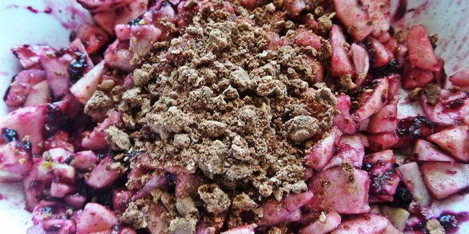 Рецепт штруделя с яблоками и голубикой