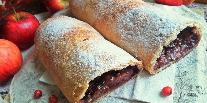 Рецепт штруделя с яблоками и голубикой
