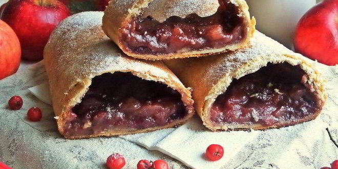 Рецепт штруделя с яблоками и голубикой