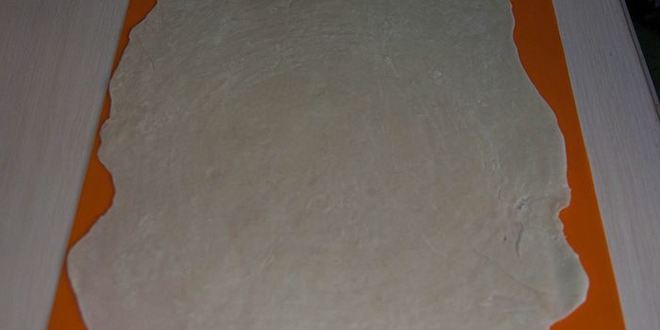 Рецепт штруделя с яблоками и изюмом