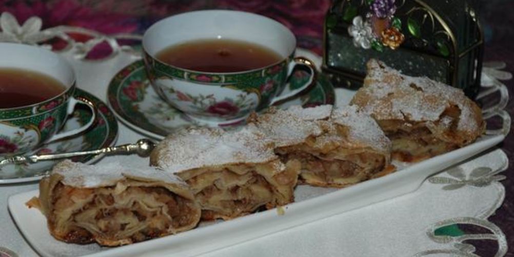 Как приготовить штруделя с яблоками воскресный
